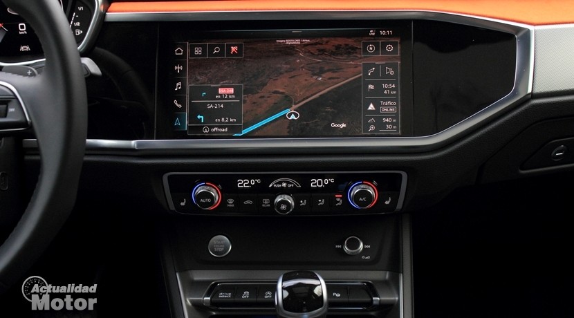  Audi Q3 45 TFSI quattro Stronic MMI plus display and climate control 